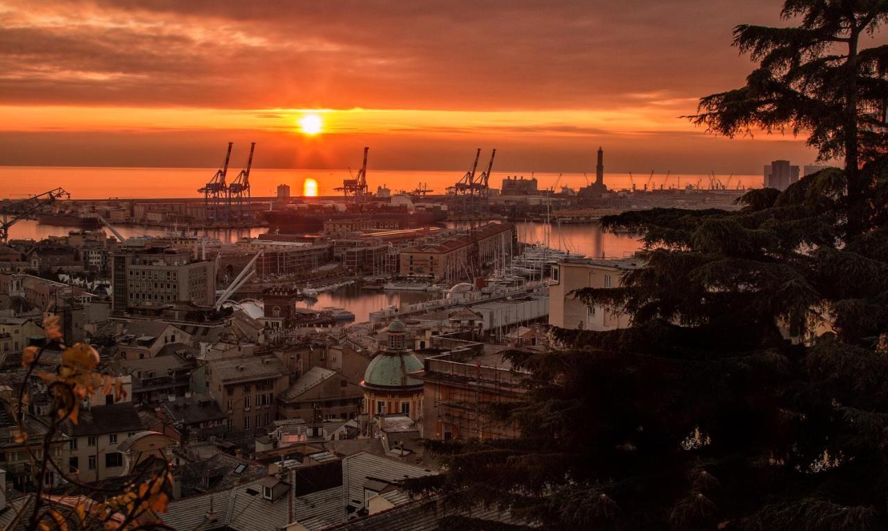 Hotel Cairoli Генуя Экстерьер фото